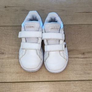 Adidas Shoes. Leopard print!! Size 7.